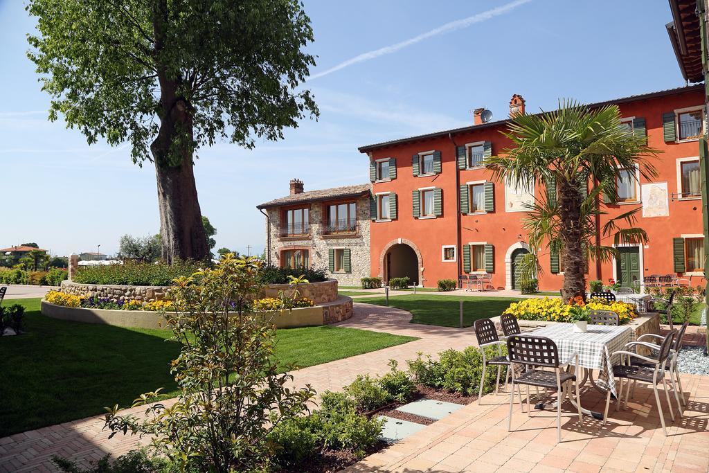 لاتيزي Residence Borgo Mondragon المظهر الخارجي الصورة