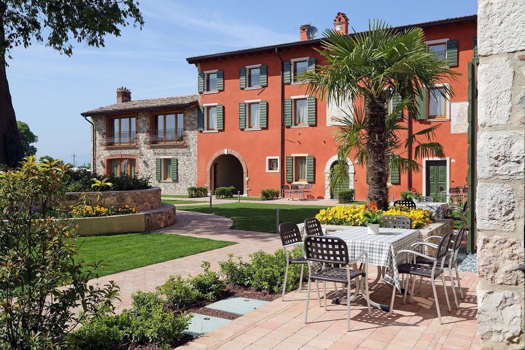 لاتيزي Residence Borgo Mondragon المظهر الخارجي الصورة