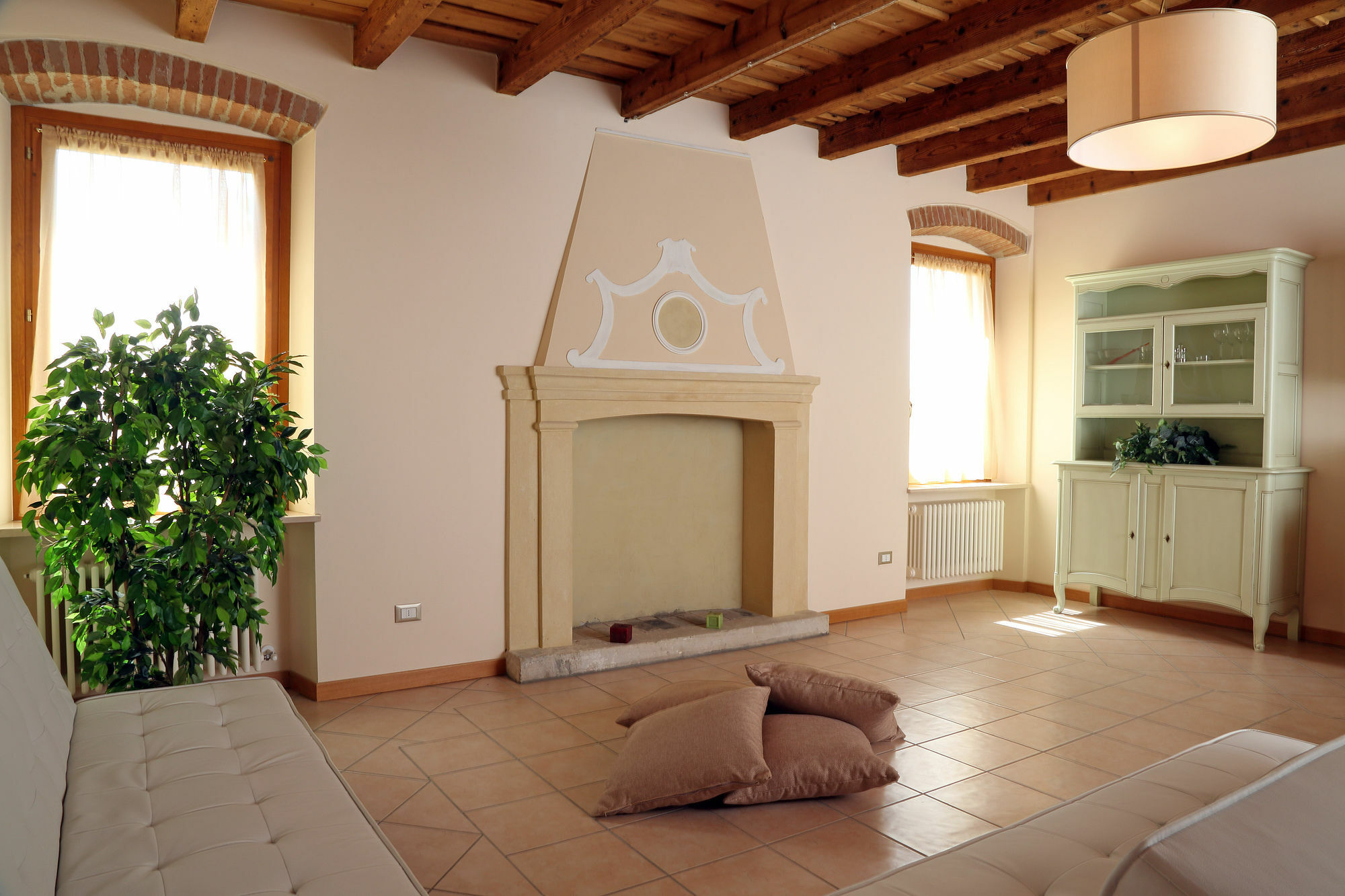 لاتيزي Residence Borgo Mondragon المظهر الخارجي الصورة