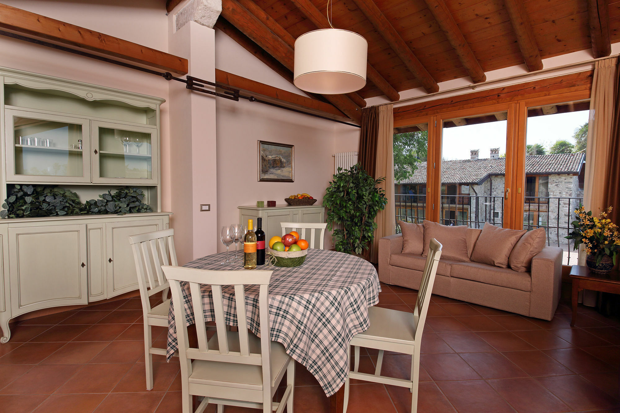 لاتيزي Residence Borgo Mondragon المظهر الخارجي الصورة